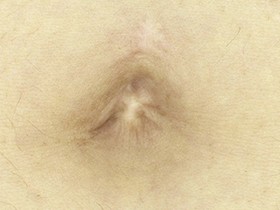 300人のへそ　サンプル画像04